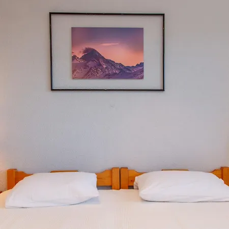 Montfort 9a Apartment