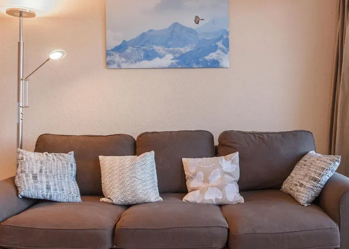 Montfort 9a By Interhome