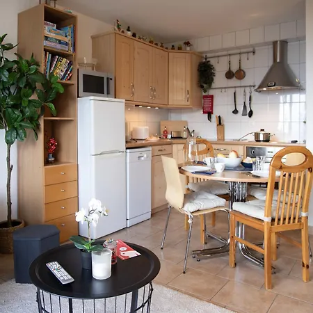 Apartment Montfort 9a *